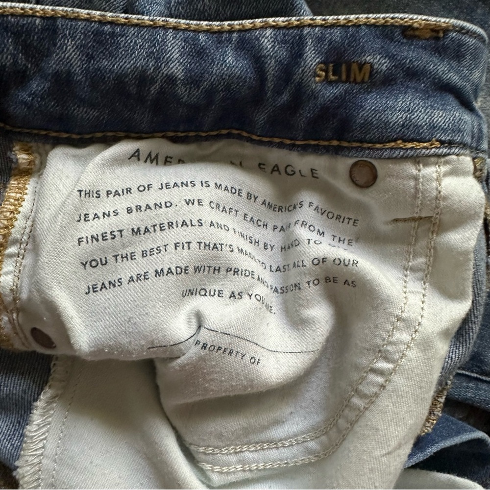 American Eagle Outfitters Blue Slim Jeans Distressed - Picture 6 of 13